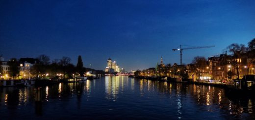 Amsterdam by night